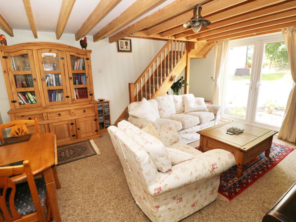 Morfa Isaf Farm Cottage Late Availability