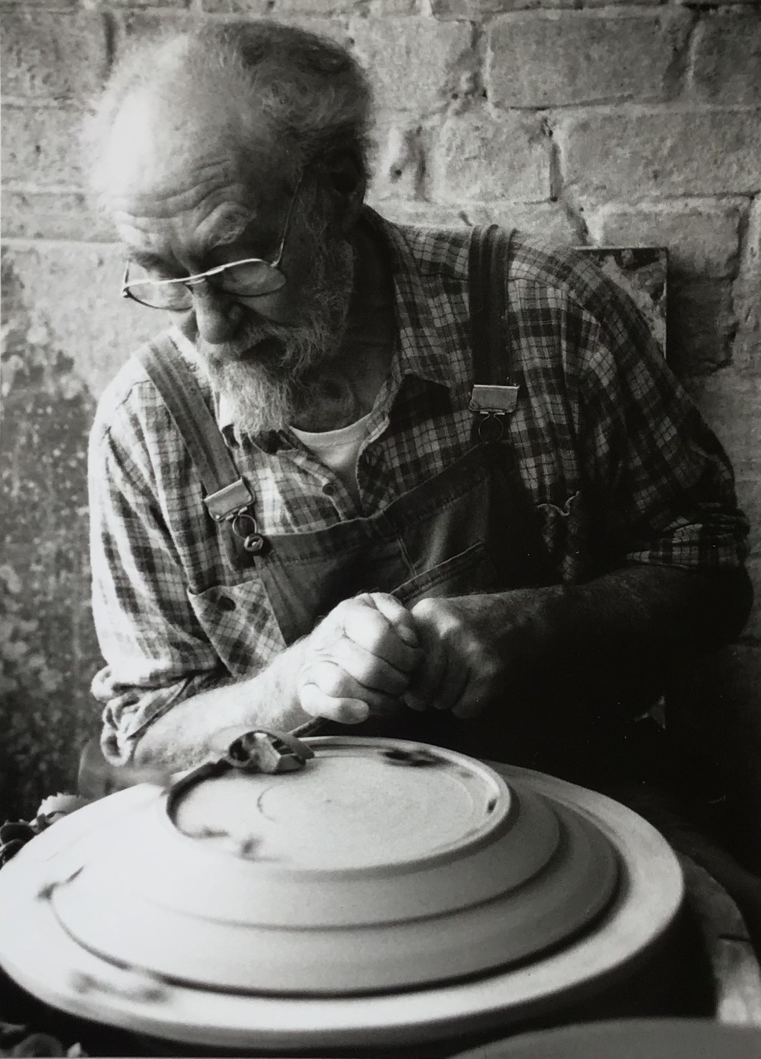 A Legacy in Clay: Ray Finch (1914-2012) and Winchcombe Pottery